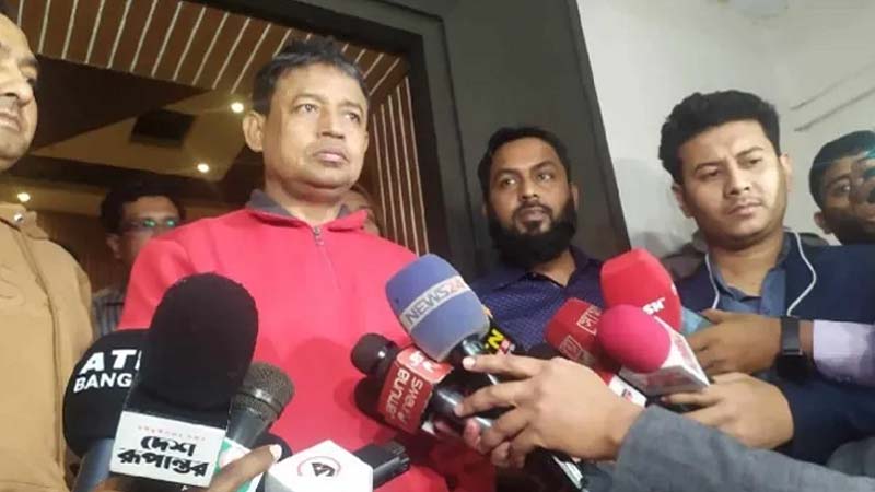 পুলিশের হেফাজতে রিহ্যাবে আছেন আদম তমিজী: হারুন পুলিশের হেফাজতে রিহ্যাবে আছেন আদম তমিজী: হারুন