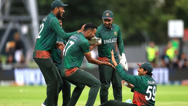 ‘বারবার দলে কাটা-ছেঁড়া করা বিপজ্জনক’ ‘বারবার দলে কাটা-ছেঁড়া করা বিপজ্জনক’