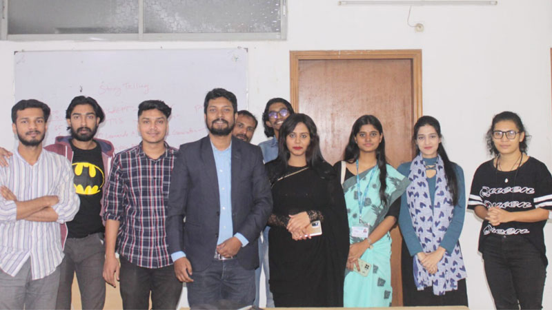 গল্প বলায় কৃত্রিম বুদ্ধিমত্তার ব্যবহার নিয়ে কর্মশালা