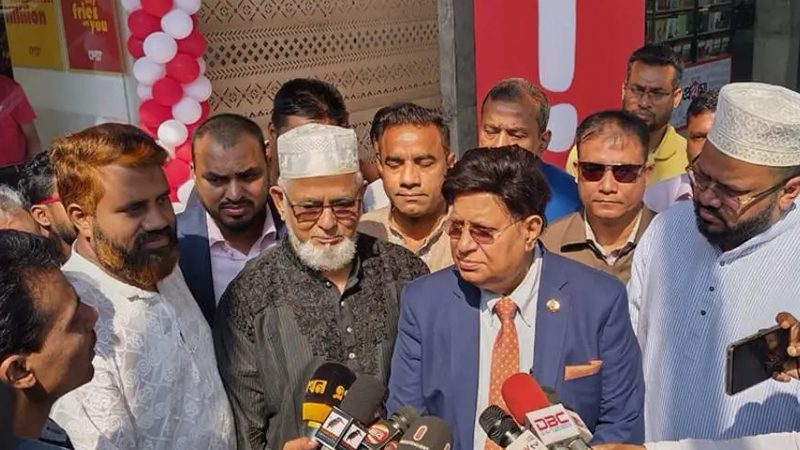 বাইডেনের ভুয়া উপদেষ্টার বিচার দেশের আইনেও হবে: পররাষ্ট্রমন্ত্রী বাইডেনের ভুয়া উপদেষ্টার বিচার দেশের আইনেও হবে: পররাষ্ট্রমন্ত্রী