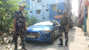 মানব পাচারকারীদের সন্ধানে ভারতে একযোগে তল্লাশি, ১০ বাংলাদেশি আটক   