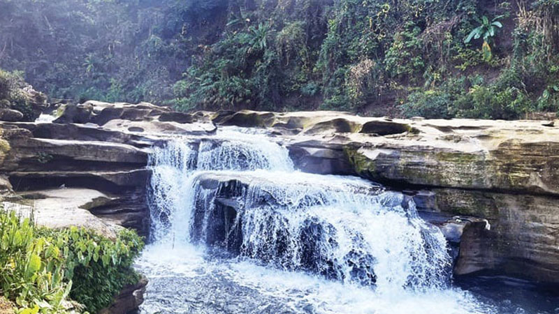 বান্দরবানের ৩ উপজেলায় ভ্রমণ ‘নিষেধাজ্ঞা’ বান্দরবানের ৩ উপজেলায় ভ্রমণ ‘নিষেধাজ্ঞা’