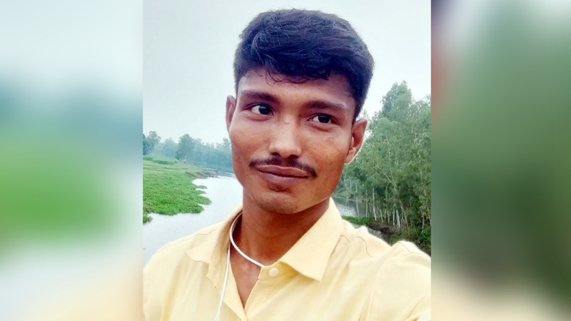 ঈদে মাংস কিনতে না পারার লজ্জায় দিনমজুরের আত্মহত্যা ঈদে মাংস কিনতে না পারার লজ্জায় দিনমজুরের আত্মহত্যা