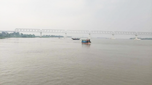 রূপসায় ডুবে যাওয়া জাহাজ উদ্ধার হয়নি আট দিনেও