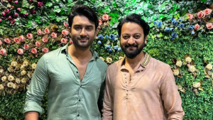 মায়ায় ভাসাতে বললেন সাইমন, একাধিক ছবি চান না রোশান