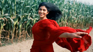 মিউজিক ভিডিওতে  ‘মিস ওয়ার্ল্ড বাংলাদেশ’ সুন্দরী তোরসা