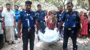 স্ত্রীর ঠিকানা না দেওয়ায় শাশুড়িকে হত্যা