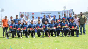 স্কুল ক্রিকেটের শিক্ষাবৃত্তি পেলেন দেশসেরা ১৫ ক্রিকেটার
