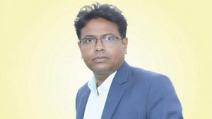 ধর্মীয় অনুভূতিতে আঘাত দেওয়ার অভিযোগ সাংবাদিক গ্রেপ্তার