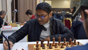 দাবায় আমাদের কোন রোল মডেল নেই