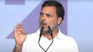 বাড়ি-গাড়ি ছাড়াই রাহুল গান্ধীর সম্পত্তি ২০ কোটি রুপি