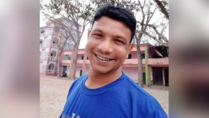 যশোরে ধান কেটে বাড়ি ফিরে ‘হিট স্ট্রোকে’ স্কুলশিক্ষকের মৃত্যু