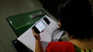 বাড়ছে গরম, অনলাইন ক্লাসে ঝুঁকছে প্রতিষ্ঠান