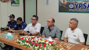 গ্রিণ শিপইয়ার্ড ও সেফটি ফাস্ট সেন্টার পরিদর্শন মার্কিন রাষ্ট্রদূতের