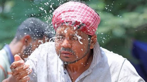 এপ্রিলজুড়েই থাকবে গরমের দাপট