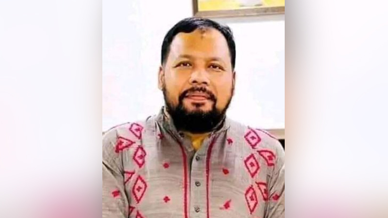 প্রতিমন্ত্রীর ভাইকে নির্বাচন কমিশনের শোকজ, মাঠে নেমেই আচরণবিধি লঙ্ঘন প্রতিমন্ত্রীর ভাইকে নির্বাচন কমিশনের শোকজ, মাঠে নেমেই আচরণবিধি লঙ্ঘন