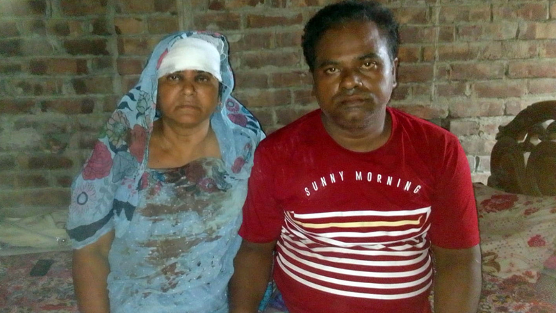 মামাদের হামলায় সমকাল পত্রিকা এজেন্ট ও তার বৃদ্ধা মা আহত মামাদের হামলায় সমকাল পত্রিকা এজেন্ট ও তার বৃদ্ধা মা আহত