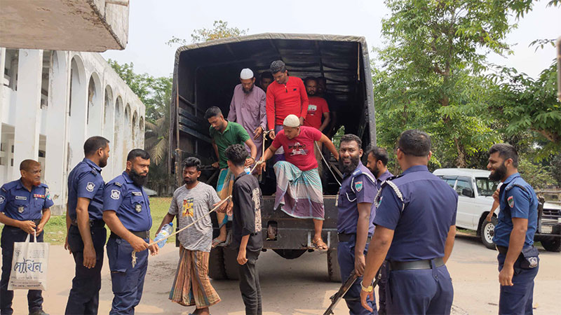 রামপাল বিদ্যুৎ কেন্দ্রে হামলার ঘটনায় মামলা, গ্রেপ্তার ১২ রামপাল বিদ্যুৎ কেন্দ্রে হামলার ঘটনায় মামলা, গ্রেপ্তার ১২