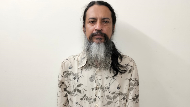 কোটি টাকার মাদক আইসসহ সংগীতশিল্পী গ্রেপ্তার কোটি টাকার মাদক আইসসহ সংগীতশিল্পী গ্রেপ্তার
