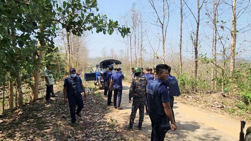 কেএনএফের অর্থের নেশা নাকি অন্য কিছু কেএনএফের অর্থের নেশা নাকি অন্য কিছু