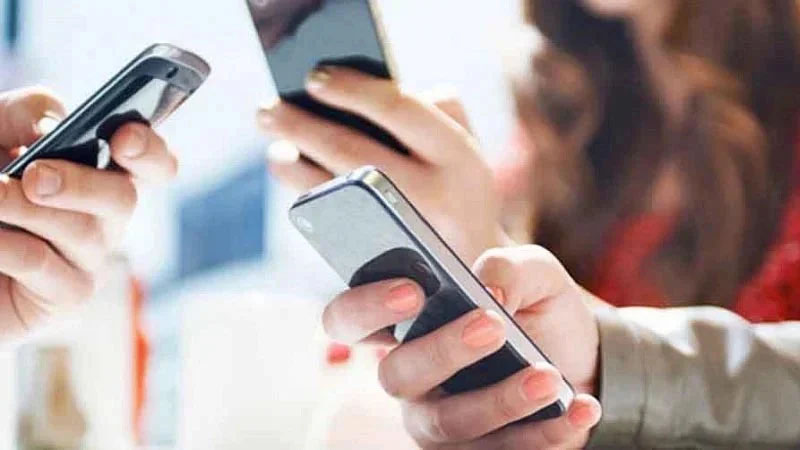 এবার মোবাইল নেটওয়ার্কে বন্ধ ফেসবুক, টেলিগ্রাম এবার মোবাইল নেটওয়ার্কে বন্ধ ফেসবুক, টেলিগ্রাম