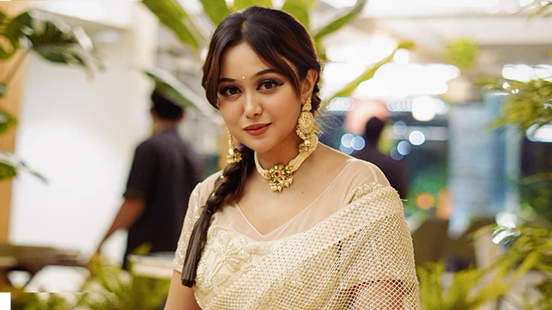 রাজনীতি নিয়ে শিল্পীরা কথা বলবেন কিন্তু দলের হাতিয়ার হিসেবে নয়: চমক রাজনীতি নিয়ে শিল্পীরা কথা বলবেন কিন্তু দলের হাতিয়ার হিসেবে নয়: চমক