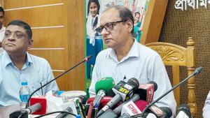 এই মুহূর্তে প্রাথমিক শিক্ষার মান উন্নয়ন করা প্রয়োজন