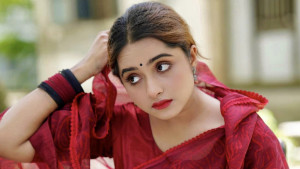‘আয়নাঘর’ নিয়ে সিনেমা, নায়িকা কেয়া পায়েল