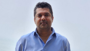 জয় বললেন, আমার পরিবার চিন্তিত