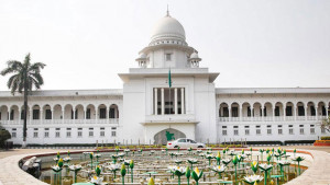 ৭৬ আইন কর্মকর্তার পদত্যাগ