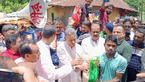পানির হিস্যা আমাদের দিতে হবে: আমীর খসরু 