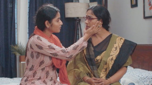 সময়-টাকা ও পরিবারের গল্পে ‘ফেরারি সুখ’