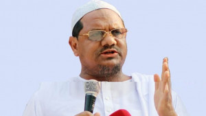 ফারাক্কা নিয়ে তামাশা বন্ধ না হলে জনগণ উপযুক্ত জবাব দেবে: চরমোনাই পীর