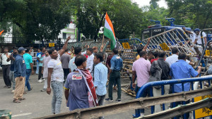 আজ বিজেপির ১২ ঘণ্টা ‘বাংলা বন্ধ’ কর্মসূচি