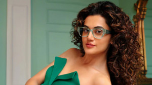 দুই সপ্তাহেও শেষ হচ্ছে না তাপসীর জন্মদিন উদযাপন!