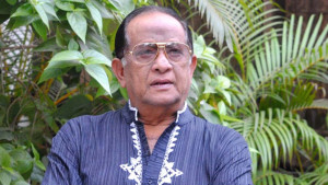 নায়করাজের চলে যাওয়ার দিন আজ
