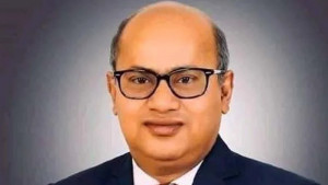 পদত্যাগ করলেন অ্যাটর্নি জেনারেল আমিন উদ্দিন 