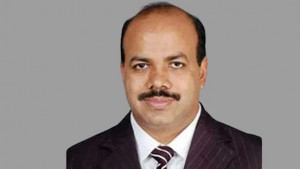 ৮ বছর পর মুক্তি পেলেন আসলাম চৌধুরী
