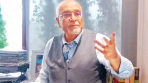 সরকারকে আকাঙ্ক্ষা ও প্রত্যাশার সঙ্গে বাস্তবতা ও সক্ষমতার সামঞ্জস্য রাখতে হবে