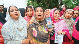 আগুন-লুটপাট, ‘নিখোঁজ’ ১৭৫ জনের পরিণতি কী