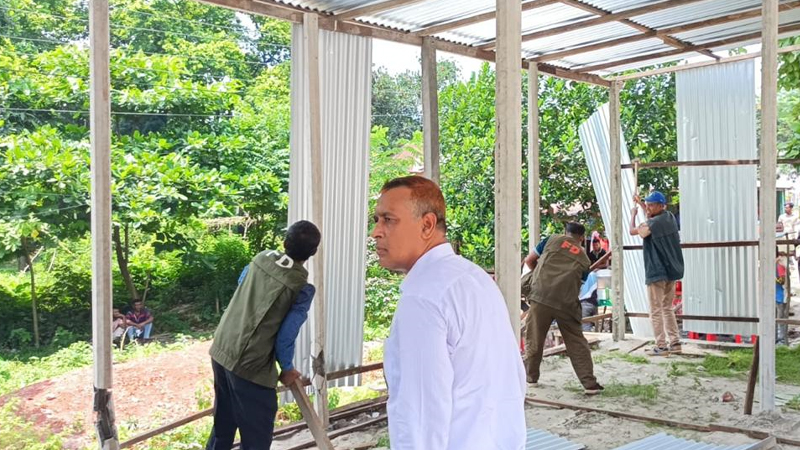 উপদেষ্টার হস্তক্ষেপে গাজীপুরের বনভূমি দখলমুক্ত করল বন বিভাগ উপদেষ্টার হস্তক্ষেপে গাজীপুরের বনভূমি দখলমুক্ত করল বন বিভাগ