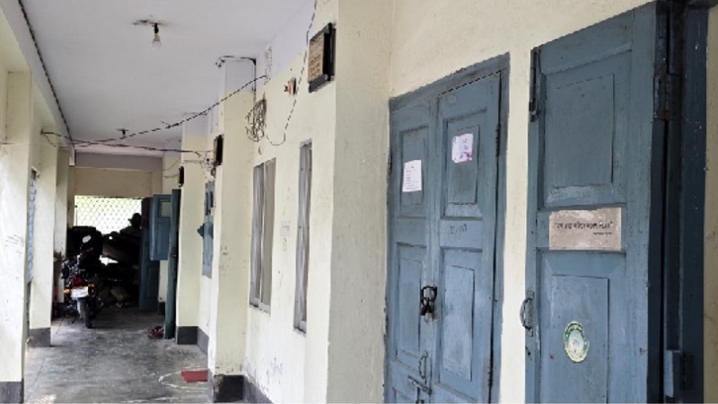 গুরুদাসপুরে হামলা মামলার ভয়ে আত্মগোপনে জনপ্রতিনিধিরা গুরুদাসপুরে হামলা মামলার ভয়ে আত্মগোপনে জনপ্রতিনিধিরা