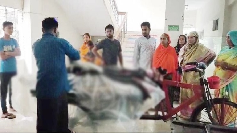 ছেলের বিয়ে ঠিক করতে যাওয়ার পথে মেয়েসহ মায়ের মৃত্যু ছেলের বিয়ে ঠিক করতে যাওয়ার পথে মেয়েসহ মায়ের মৃত্যু