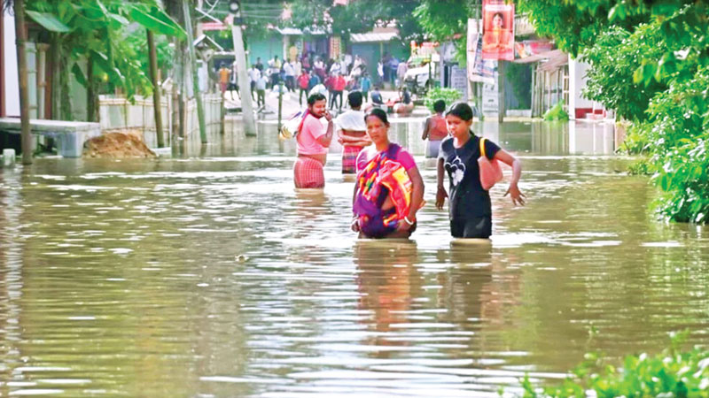 ত্রিপুরায় ভয়াবহ বন্যায় ৮ জনের মৃত্যু, নিখোঁজ ২ ত্রিপুরায় ভয়াবহ বন্যায় ৮ জনের মৃত্যু, নিখোঁজ ২