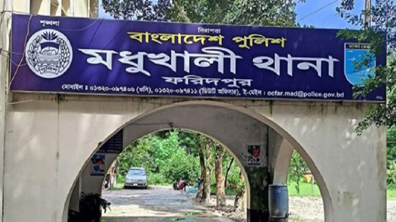 ফরিদপুরে প্রতিবন্ধী শিশুকে ধর্ষণ, অভিযুক্ত আটক ফরিদপুরে প্রতিবন্ধী শিশুকে ধর্ষণ, অভিযুক্ত আটক