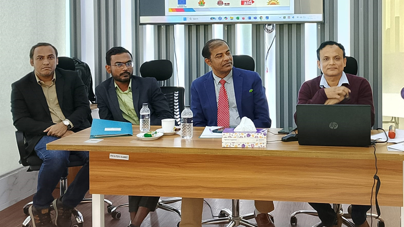 ১৮ বছরেই ভাতা পাবেন তৃতীয় লিঙ্গের জনগোষ্ঠী ১৮ বছরেই ভাতা পাবেন তৃতীয় লিঙ্গের জনগোষ্ঠী