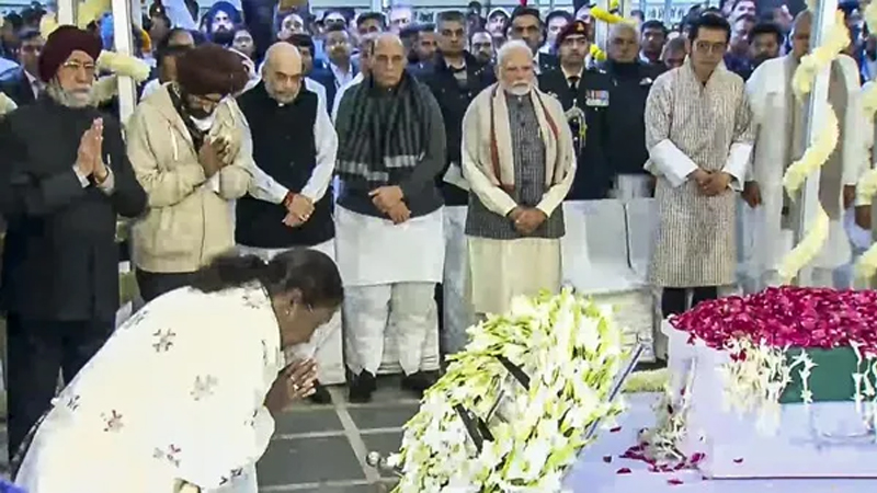 রাষ্ট্রীয় মর্যাদায় মনমোহন সিংয়ের শেষকৃত্য সম্পন্ন রাষ্ট্রীয় মর্যাদায় মনমোহন সিংয়ের শেষকৃত্য সম্পন্ন