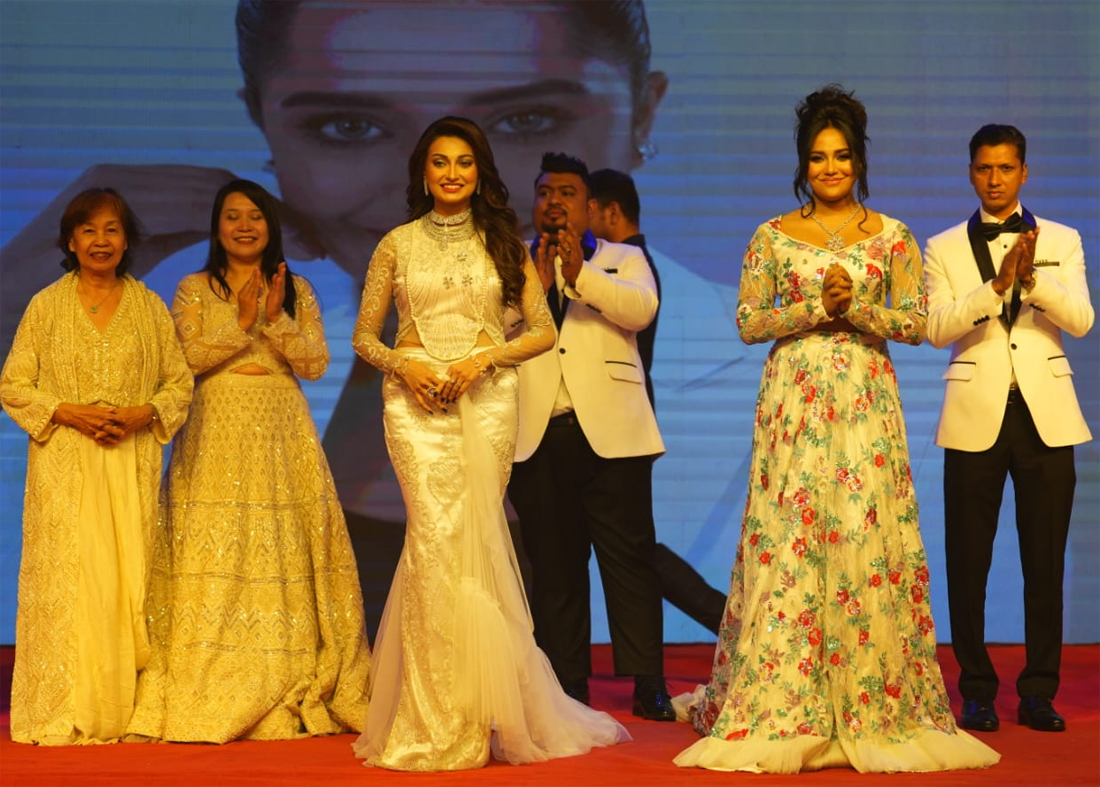 বিবি রাসেল ও তমা মির্জাসহ সেভি অ্যাওয়ার্ড পেলেন যারা বিবি রাসেল ও তমা মির্জাসহ সেভি অ্যাওয়ার্ড পেলেন যারা