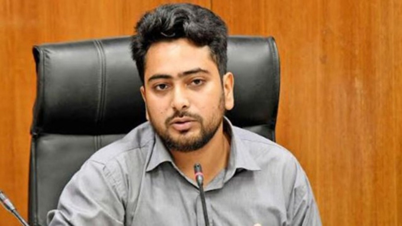 তথ্যপ্রযুক্তির যুগে গুজব প্রতিরোধ বড় চ্যালেঞ্জ: উপদেষ্টা নাহিদ তথ্যপ্রযুক্তির যুগে গুজব প্রতিরোধ বড় চ্যালেঞ্জ: উপদেষ্টা নাহিদ