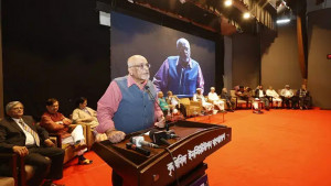 নির্বাচনের আগে মানুষকে স্বস্তি দিতে হবে: দেবপ্রিয় ভট্টাচার্য